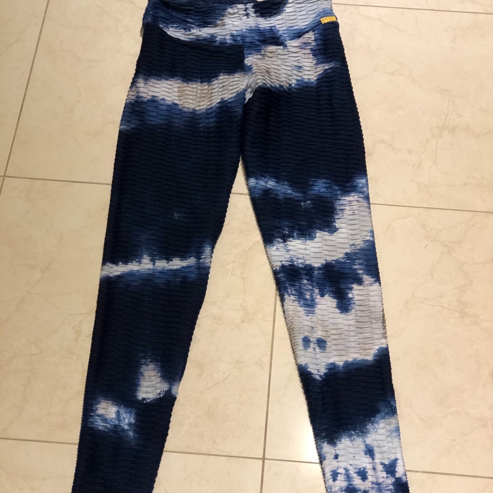 Scrunched Leggings